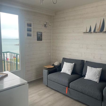 Studio Centre Belle Vue Mer Динард Екстериор снимка