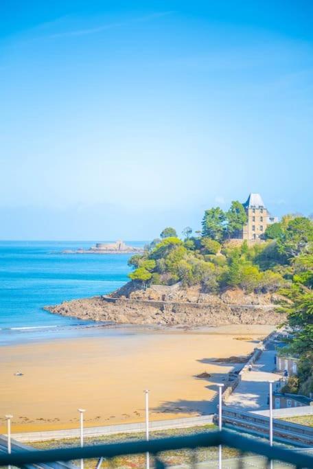 Studio Centre Belle Vue Mer Динард Екстериор снимка